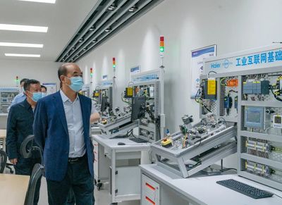 省委教育工委、省教育廳赴神木職業技術學院調研機電化工職業教育工作